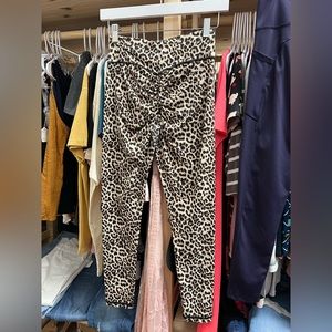 Zyia scrunch leggings